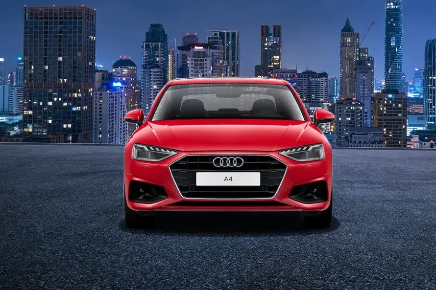 Audi A4 image 2