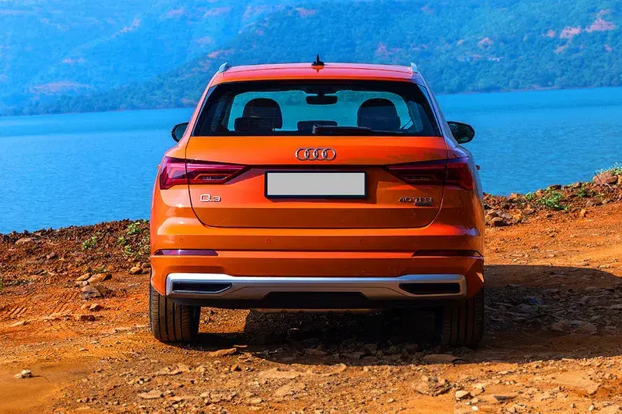 audi-q3-rear-view-119-5.webp
