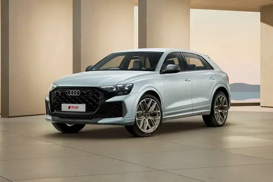 Audi RS Q8 image 1