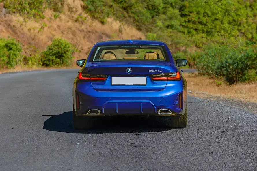 BMW 3 Series image 5