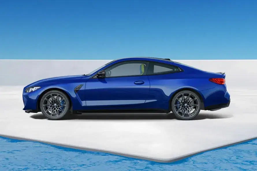 BMW M4 Competition image 3