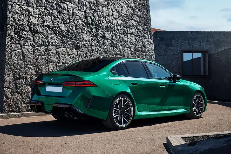 BMW M5 image 5