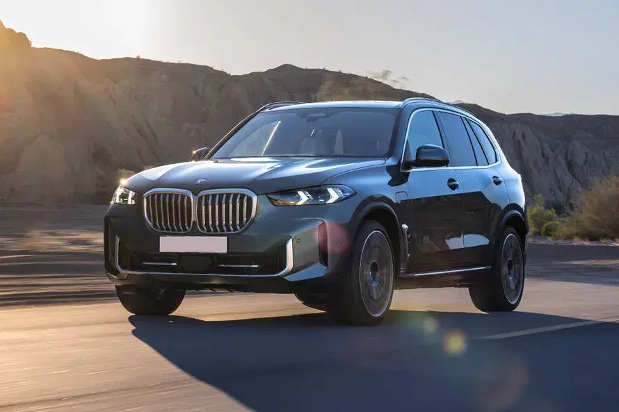 BMW X5 image 1