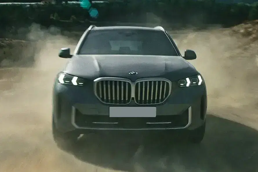 BMW X5 image 2