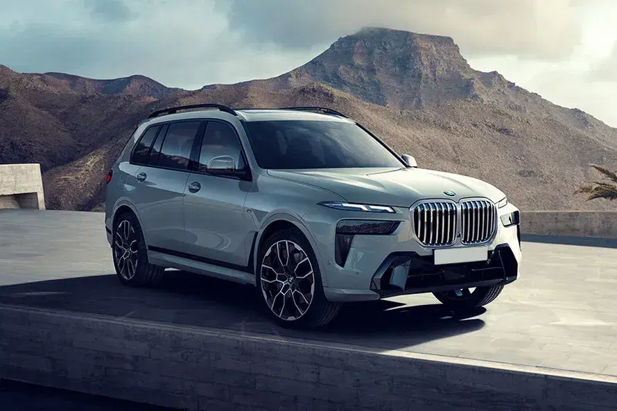 BMW X7 image 1