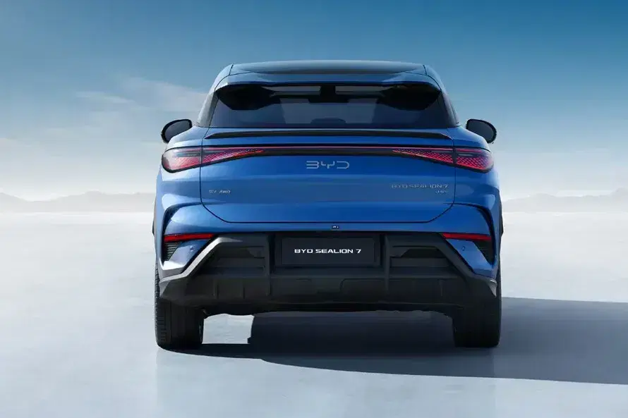 byd-sealion-7-rear-view-119-3.webp