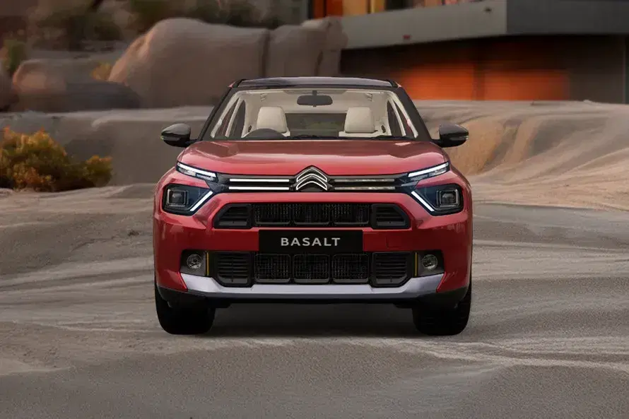 citroen-basalt-front-view-118-2.webp