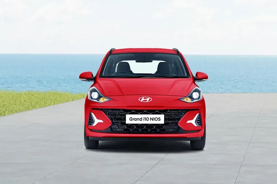 Hyundai Grand i10 Nios image 2