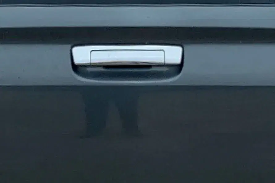 Isuzu Hi-Lander image 3