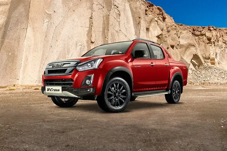 Isuzu V-Cross image 1