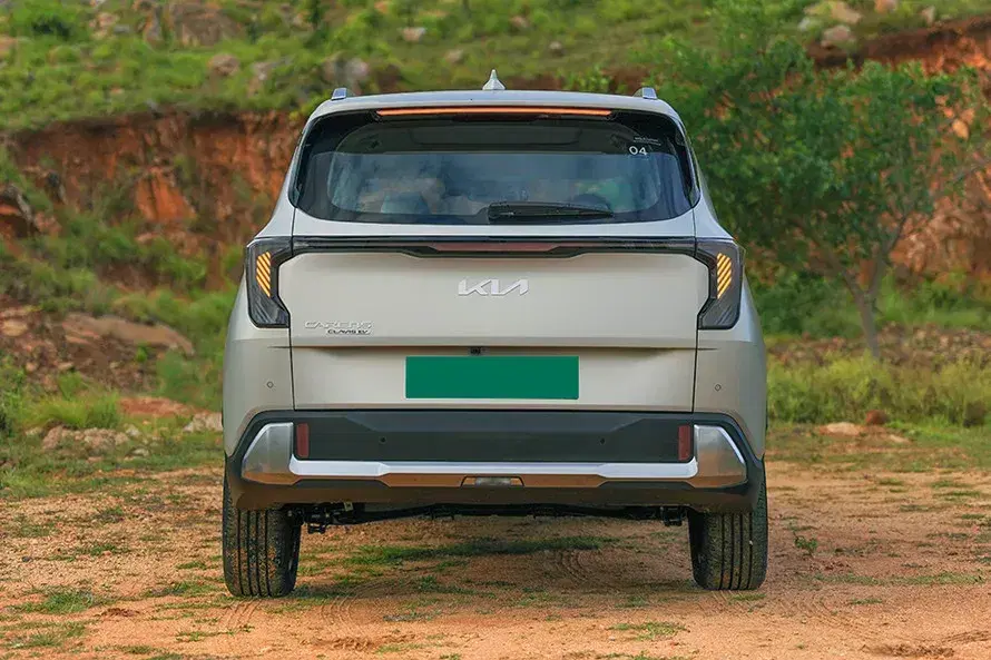 KIA Carens Clavis EV image 5