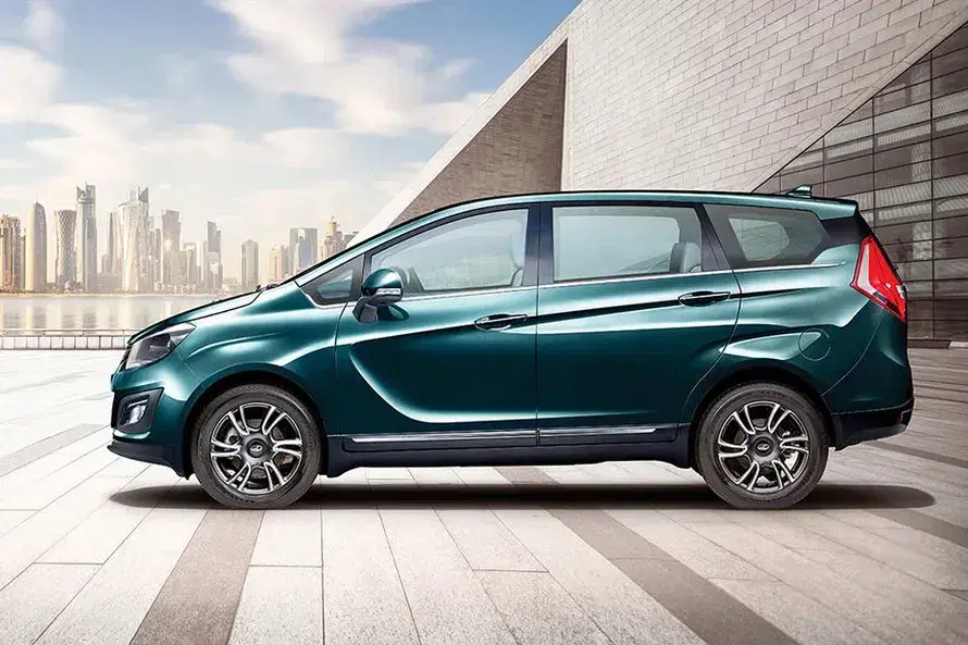 Mahindra Marazzo image 3