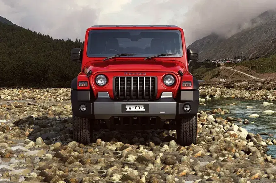 mahindra-thar-front-view-118-2.webp