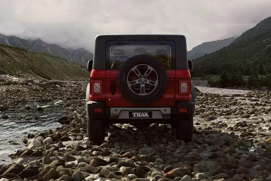mahindra-thar-rear-view-119-5.webp