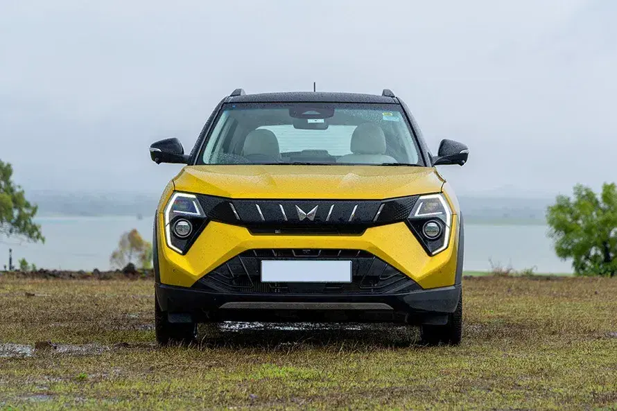 Mahindra XUV 3XO image 2