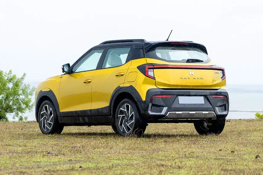Mahindra XUV 3XO image 4