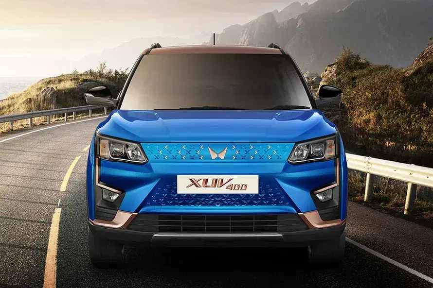 Mahindra XUV400 EV image 2