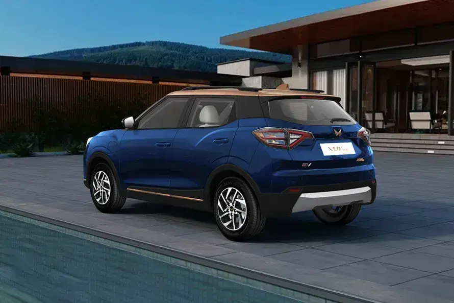 Mahindra XUV400 EV image 4