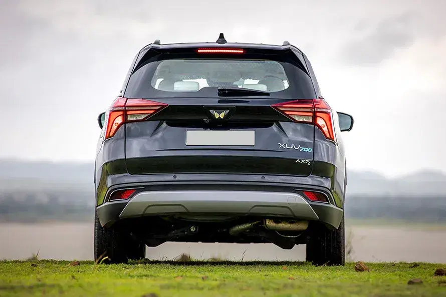 Mahindra XUV700 image 5