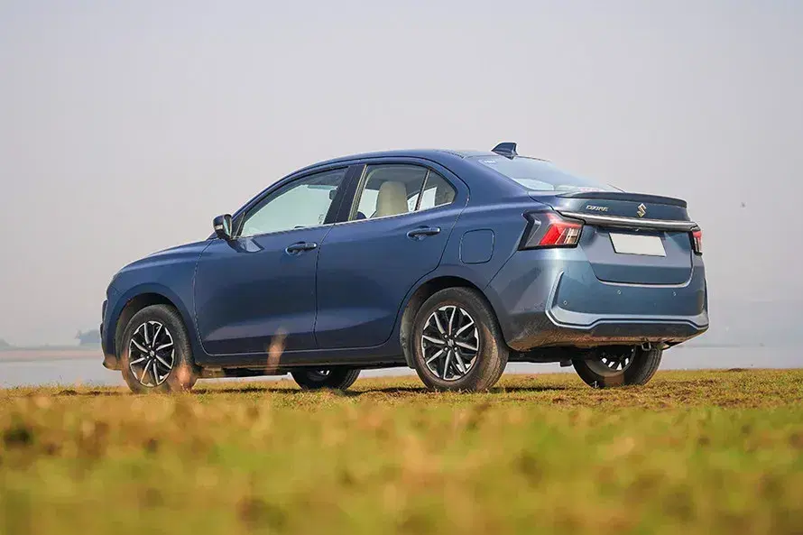 Maruti Dzire image 4