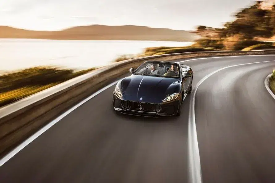 Maserati GranCabrio image 3