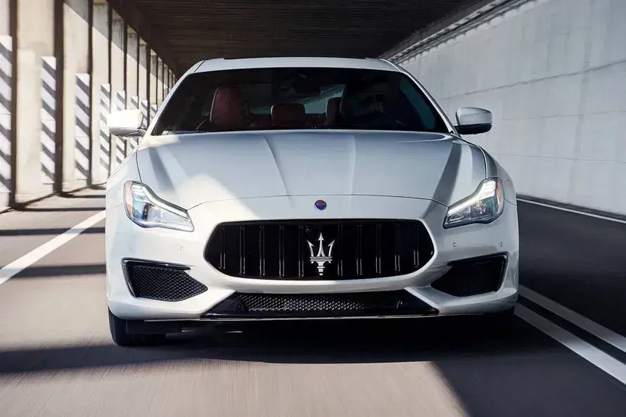 Maserati Quattroporte image 3