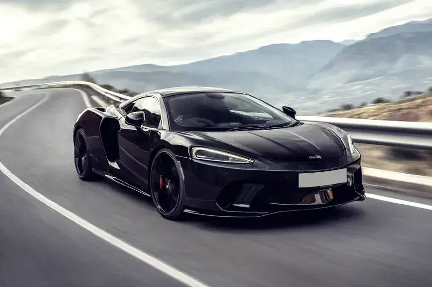 Mclaren GT image 5