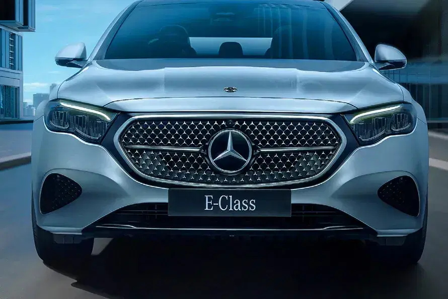 Mercedes-Benz E-Class image 5
