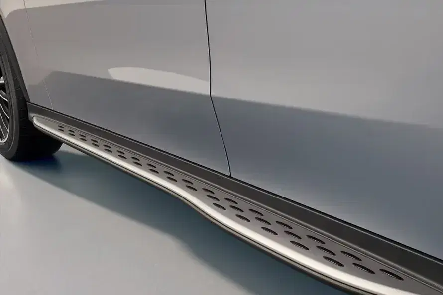 Mercedes-Benz GLC image 4