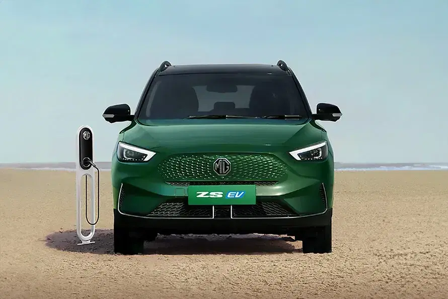 MG ZS EV image 2