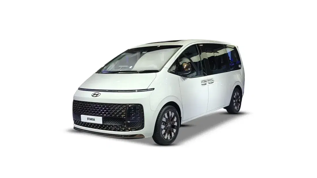 Hyundai Staria image 1