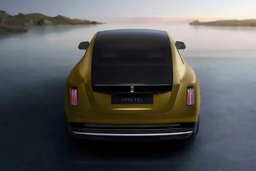 Rolls-Royce Spectre image 4