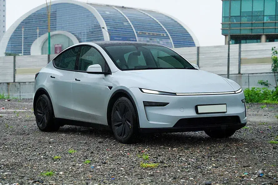 Tesla Model Y image 4