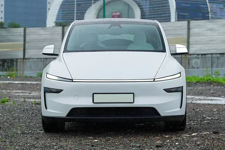 Tesla Model Y image 3