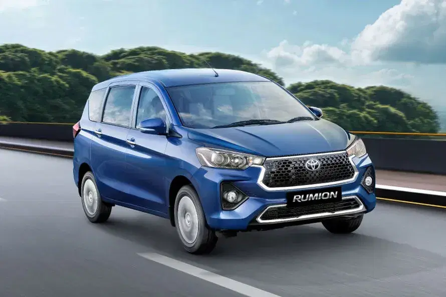 Toyota Rumion image 2