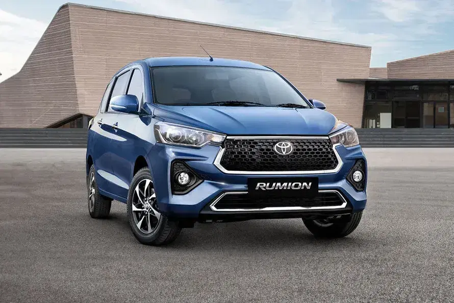 Toyota Rumion image 1