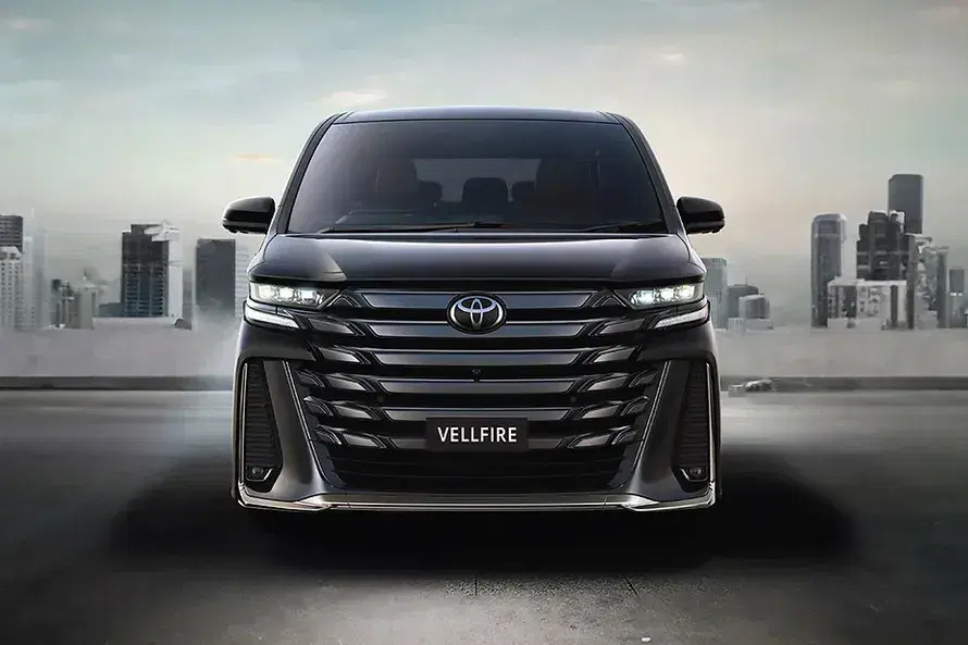 Toyota Vellfire image 3