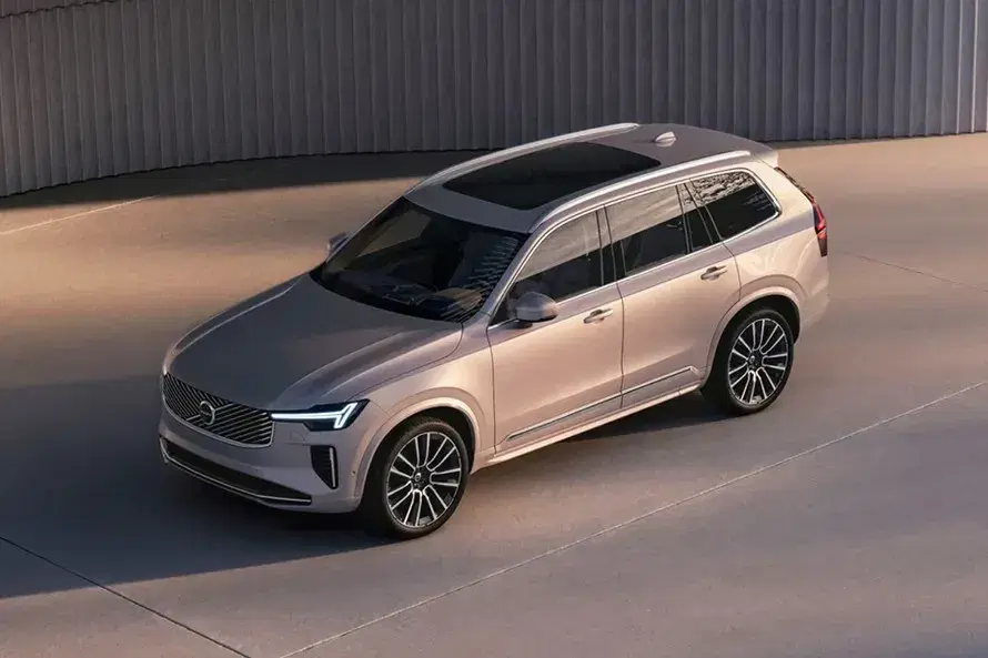 Volvo XC90 image 1