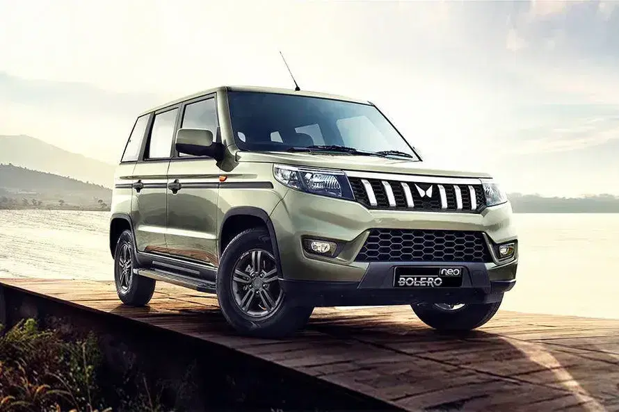 mahindra-bolero-neo-front-left-side-47-1.webp
