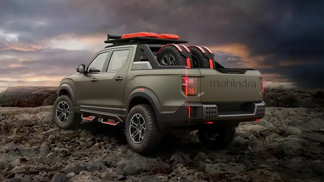 models/1769852426953-2_mahindra_global_pik_up.webp