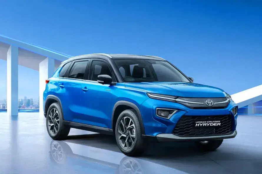 toyota-urban-cruiser-hyryder-exterior-image-166-4.webp